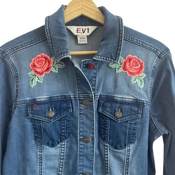 Upcycled Floral Femme Retro Boho Western Denim Jacket - Picture 3 of 6